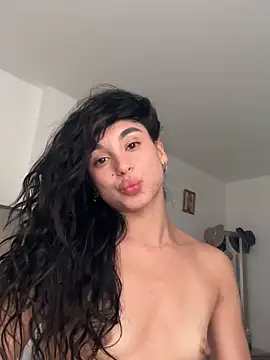 MonicaSalvatore's cam snapshot