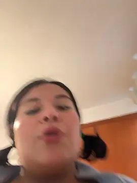 Nailealipsglossy's cam snapshot