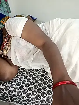 Tamil-hotwife live sex cam