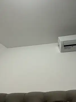 iam_sofia__'s cam snapshot