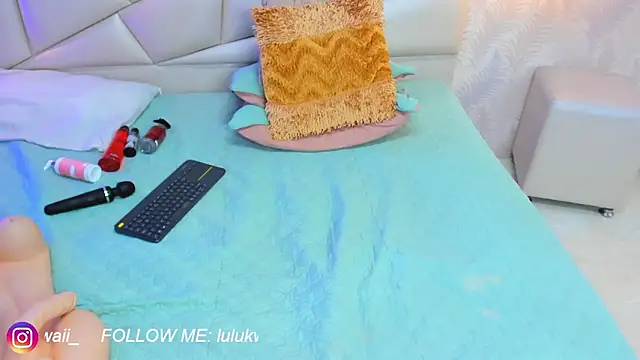 lulukawai16's cam snapshot