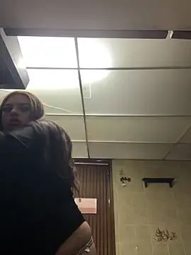 EmilyMoore_Pink's cam snapshot