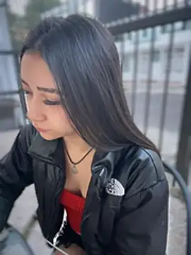 AshleyPinkk_'s cam snapshot