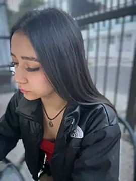 AshleyPinkk_'s cam snapshot