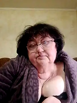 MilaSky5303's cam snapshot