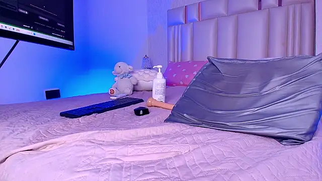 alanarose18's cam snapshot