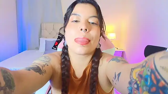 LillithRoses_'s cam snapshot