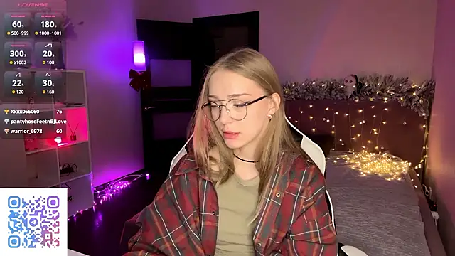 EvaPeace's cam snapshot