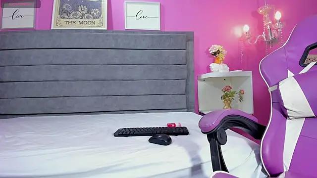 KinkyCutie1's cam snapshot