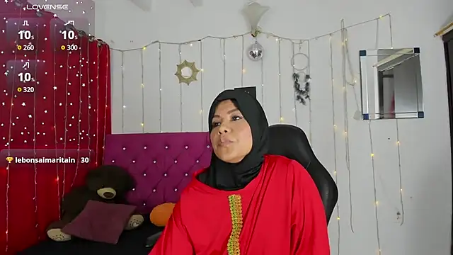 MalakChauriye's cam snapshot