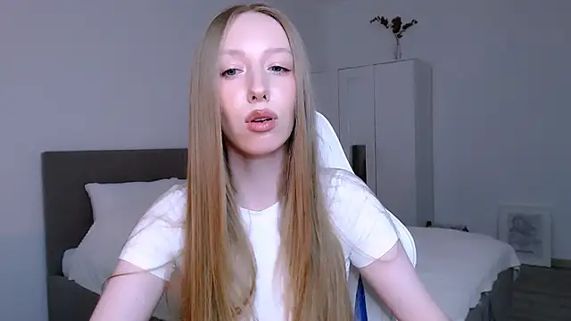 Luna_insniity's cam snapshot