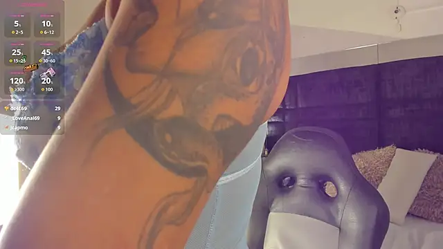 Eva_Forbs10's cam snapshot