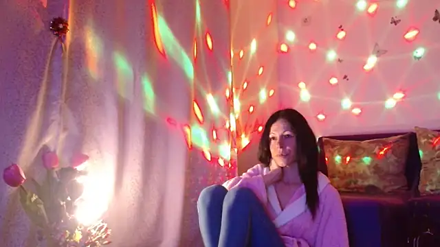 ElysaSun's cam snapshot