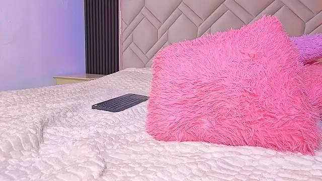 MiaaFarrel's cam snapshot