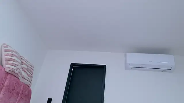 celeste_sea's cam snapshot