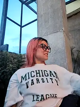 Cataleya_16's cam snapshot