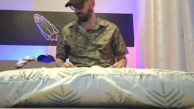 MattxFeet live sex cam
