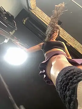 VioletaSubmissive live sex cam