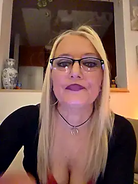 kikkastar live sex cam