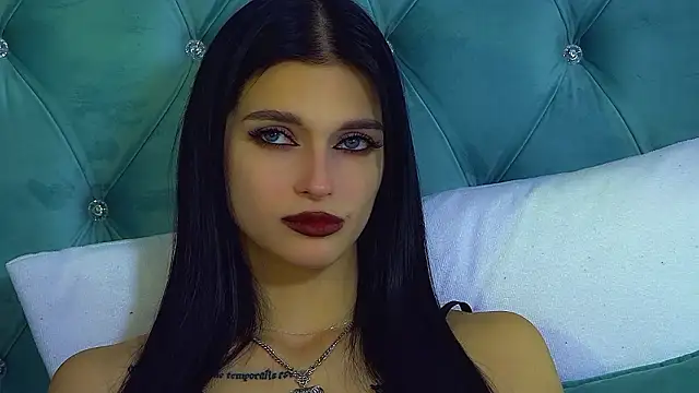 BeverlyMost's cam snapshot