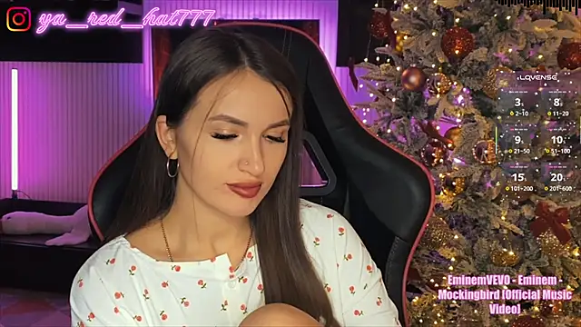 -RED_HAT-'s cam snapshot