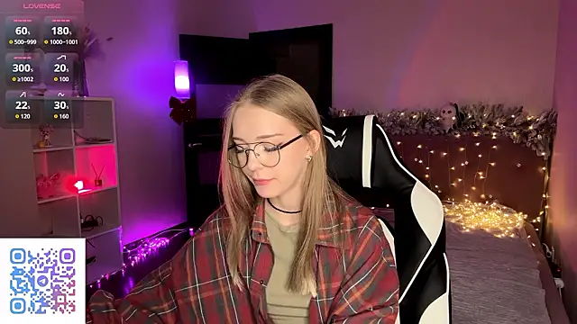 EvaPeace's cam snapshot