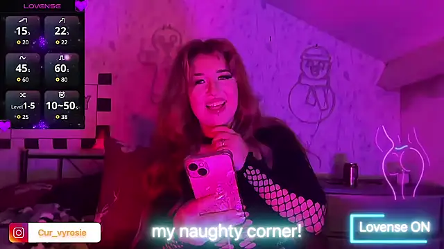 Curvy_Rosie99's cam snapshot