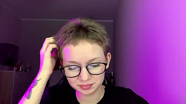 makeyousense's cam snapshot