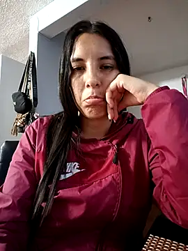 Bonny_Klote live sex cam