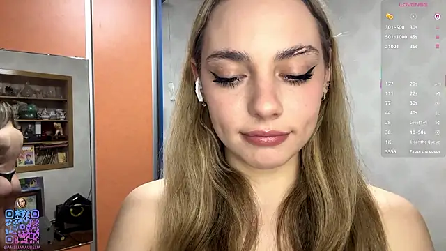 IlanaLafferty's cam snapshot