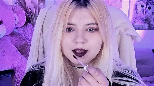 DiaAngell's cam snapshot