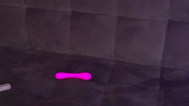 EmmyEvans1's cam snapshot