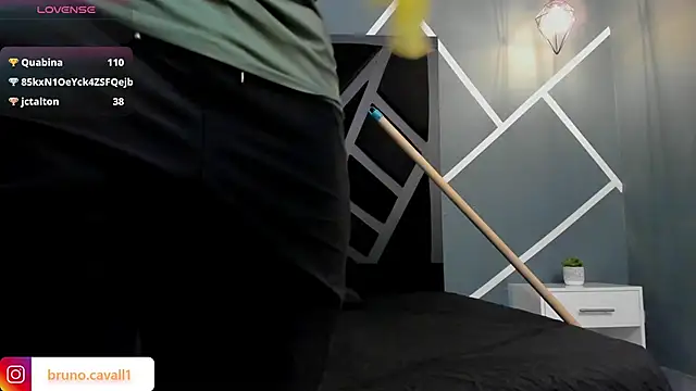 bruno_cavalli's cam snapshot