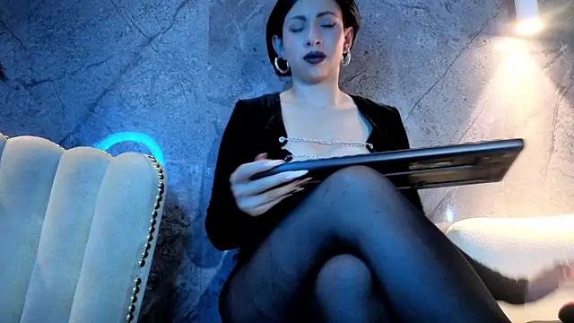 Anxelica_Macondo_'s cam snapshot