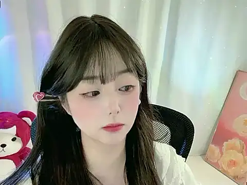 CLaire-5's cam snapshot