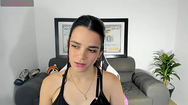 LucianaMoreau's cam snapshot