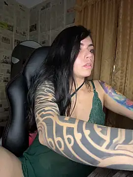 i_am_nina_'s cam snapshot