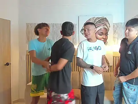 friendslikeplay's cam snapshot