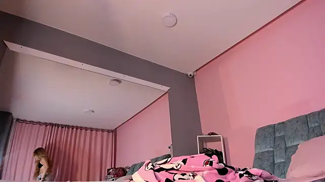 Camila_Russoo's cam snapshot