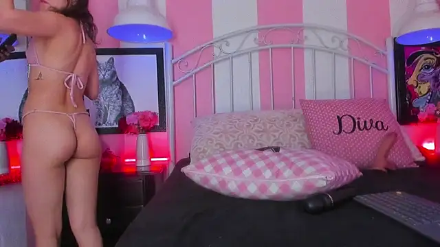 Liah_Grey8's cam snapshot