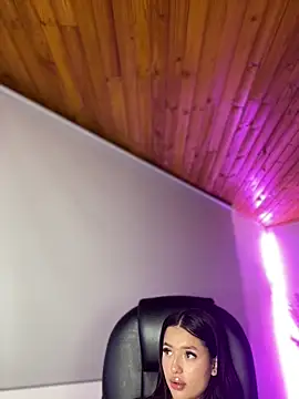 Sofia18_pinkk's cam snapshot