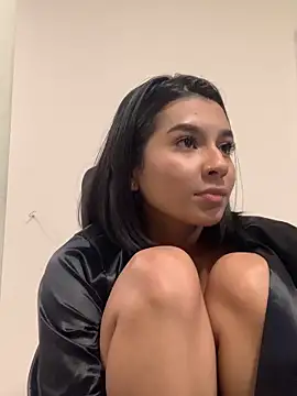 AlyssaRay's cam snapshot