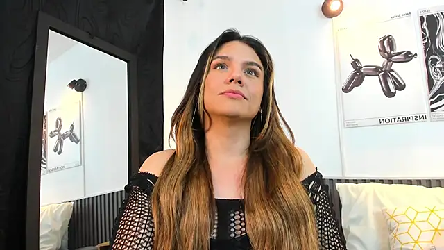 Cloe_Bonne live sex cam