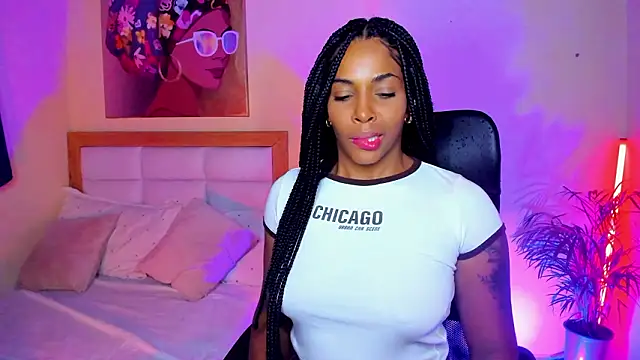 AitanaBrown_'s cam snapshot