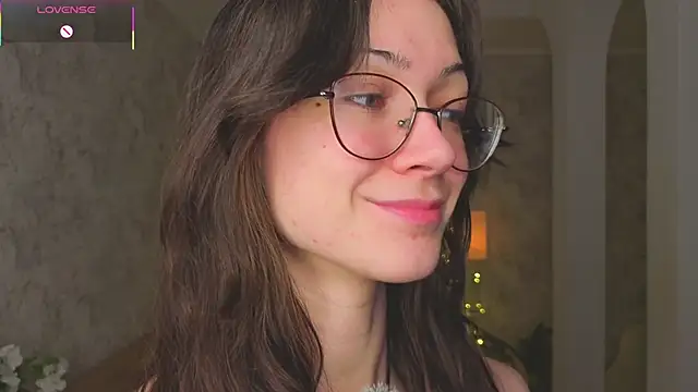 ReneeLippeatt's cam snapshot