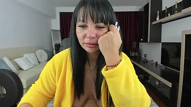 Ella_sweety00's cam snapshot