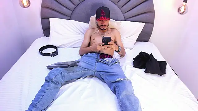 MatthewCullen's cam snapshot