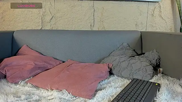 elliot_colton's cam snapshot