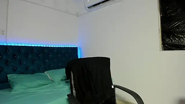 jordan_colman's cam snapshot