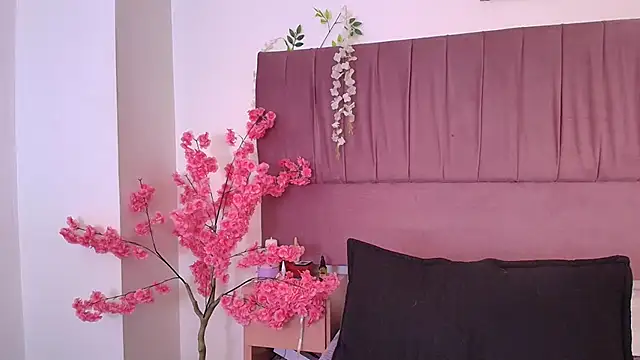 nathalya_summer's cam snapshot